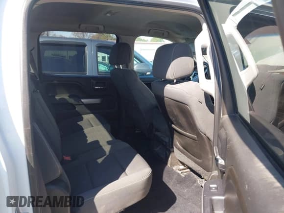 ✅ 2015 Chevrolet Silverado 2500HD LT • VIN: 1GC1KVE86FF520235 • Lot: 41664064. Listed on IAAI with 235,288 mi. Free auction sales archive from the USA and detailed vehicle history report at DreamBid. Image 8.