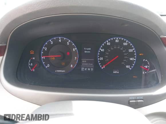 2008 Hyundai Azera Limited с VIN KMHFC46F78A318963, выставлен на аукционе IAAI как лот 42130920 с пробегом 104 412 миль миль и . История ставок и продаж доступна на DreamBid. Изображение 7.