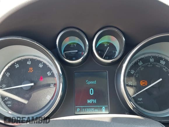 ✅ 2015 Buick Verano Group • VIN: 1G4PS5SK6F4213567 • Lot: 42809535. Listed on IAAI with 113,005 mi. Free auction sales archive from the USA and detailed vehicle history report at DreamBid. Image 7.