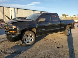 ✅ 2016 Chevrolet Silverado 1500 Custom • VIN: 1GCRCPEC1GZ405932 • Лот: 83579994. Опубликован ранее на Copart с пробегом 87 294 миль. Бесплатный доступ к архиву аукционных продаж из США и подробный отчёт об истории автомобиля на DreamBid. Изображение 1.