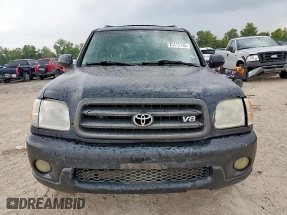 ✅ 2004 Toyota Sequoia Limited • VIN: 5TDZT38A54S222016 • Lot: 70172135. Wystawiony na Copart z przebiegiem 287 281 mil. Bezpłatny archiwum sprzedaży aukcyjnych z USA i szczegółowy raport historii pojazdu na DreamBid. Zdjęcie 5.