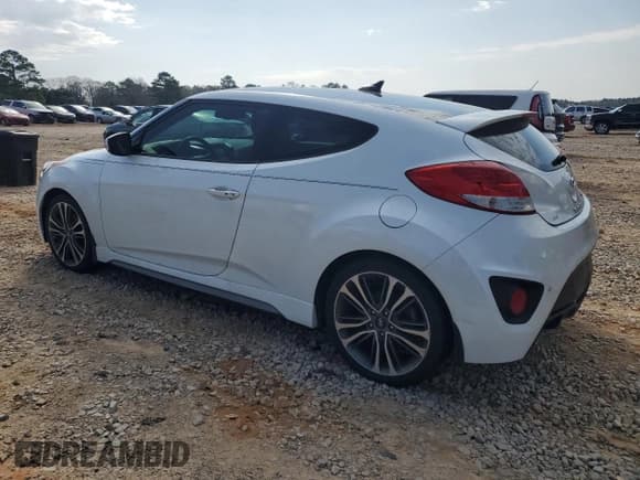✅ 2016 Hyundai Veloster Turbo Rally Edition • VIN: KMHTC6AEXGU299254 • Lot: 45601175. Listed on Copart with 81,096 mi. Free auction sales archive from the USA and detailed vehicle history report at DreamBid. Image 2.