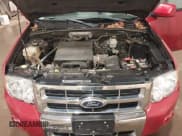 ✅ 2011 Ford Escape Limited • VIN: 1FMCU9EG6BKA22096 • Lot: 43634588. Wystawiony na IAAI z przebiegiem 129 157 mil. Bezpłatny archiwum sprzedaży aukcyjnych z USA i szczegółowy raport historii pojazdu na DreamBid. Zdjęcie 10.