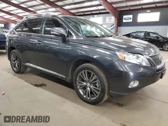 ✅ 2010 Lexus RX 450h • VIN: JTJBC1BA2A2021740 • Лот: 86984265. Опубликован ранее на Copart с пробегом 67 512 миль. Бесплатный доступ к архиву аукционных продаж из США и подробный отчёт об истории автомобиля на DreamBid. Изображение 4.