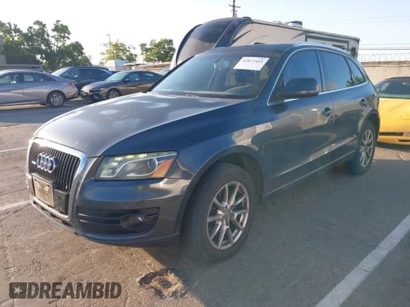 ✅ 2009 Audi Q5 Premium Plus • VIN: WA1KK78R89A044358 • Лот: 42877411. Опубликован ранее на IAAI с пробегом 148 056 миль. Бесплатный доступ к архиву аукционных продаж из США и подробный отчёт об истории автомобиля на DreamBid. Изображение 2.
