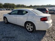 ✅ 2013 Dodge Avenger SE • VIN: 1C3CDZAB1DN534370 • Лот: 72333634. Опубликован ранее на Copart с пробегом 216 562 миль. Бесплатный доступ к архиву аукционных продаж из США и подробный отчёт об истории автомобиля на DreamBid. Изображение 2.