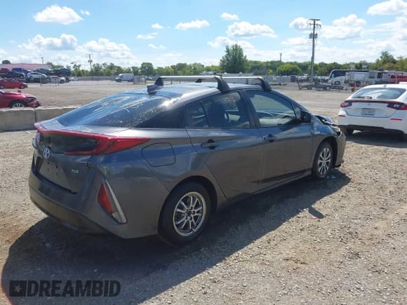 ✅ 2022 Toyota Prius LE • VIN: JTDKAMFP4N3209569 • Лот: 43104123. Опубликован ранее на IAAI с пробегом 57 620 миль. Бесплатный доступ к архиву аукционных продаж из США и подробный отчёт об истории автомобиля на DreamBid. Изображение 4.