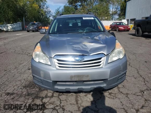 ✅ 2010 Subaru Outback • VIN: 4S4BRBAC0A3347780 • Lot: 82615945. Listed on Copart with 193,690 mi. Free auction sales archive from the USA and detailed vehicle history report at DreamBid. Image 5.