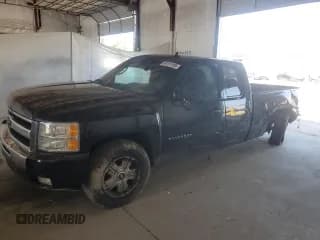 ✅ 2010 Chevrolet Silverado 1500 LT • VIN: 1GCSCSE06AZ184670 • Lot: 69181205. Listed on Copart with 484,569 mi. Free auction sales archive from the USA and detailed vehicle history report at DreamBid. Image 1.