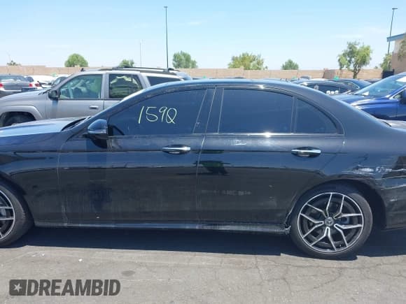 ✅ 2021 Mercedes-Benz E 350 • VIN: W1KZF8DBXMA976924 • Lot: 42471590. Wystawiony na IAAI z przebiegiem 36 504 mil. Bezpłatny archiwum sprzedaży aukcyjnych z USA i szczegółowy raport historii pojazdu na DreamBid. Zdjęcie 15.