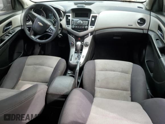 ✅ 2013 Chevrolet Cruze LS • VIN: 1G1PA5SG5D7189933 • Lot: 68527625. Listed on Copart with 260,825 mi. Free auction sales archive from the USA and detailed vehicle history report at DreamBid. Image 8.