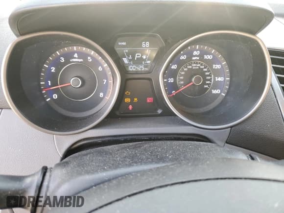 ✅ 2016 Hyundai Elantra SE • VIN: 5NPDH4AEXGH758162 • Lot: 91214725. Listed on Copart with 100,425 mi. Free auction sales archive from the USA and detailed vehicle history report at DreamBid. Image 9.