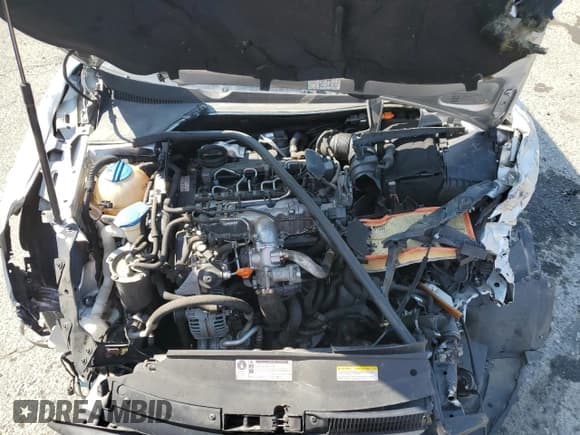 ✅ 2013 Volkswagen Jetta TDI w/Sunroof & Nav • VIN: 3VWPL7AJ6DM658346 • Lot: 58975065. Listed on Copart with 104,290 mi. Free auction sales archive from the USA and detailed vehicle history report at DreamBid. Image 12.