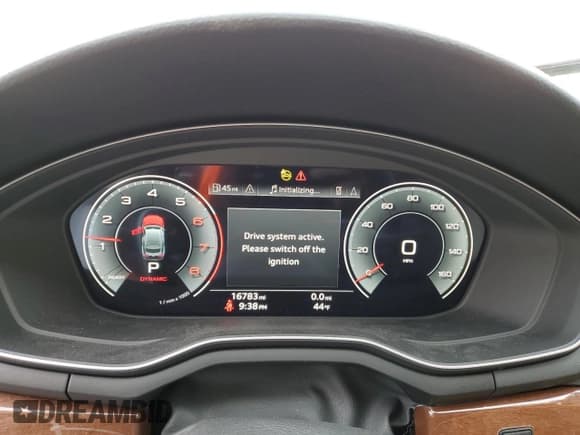 ✅ 2022 Audi A5 Sportback Premium Plus • VIN: WAUCBCF55NA027611 • Lot: 82665714. Wystawiony na Copart z przebiegiem 16 783 mil. Bezpłatny archiwum sprzedaży aukcyjnych z USA i szczegółowy raport historii pojazdu na DreamBid. Zdjęcie 9.