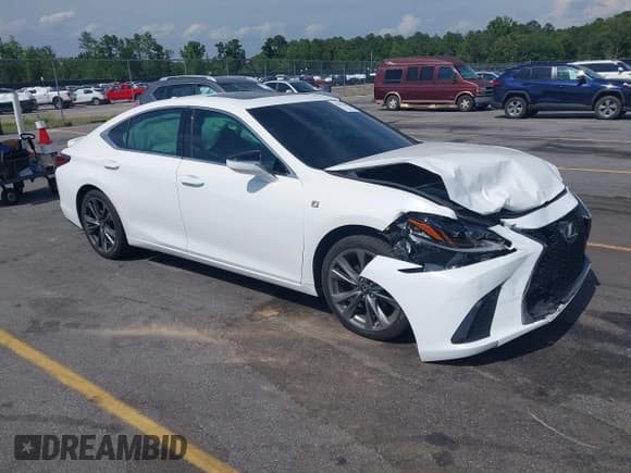 ✅ 2020 Lexus ES 350 F Sport • VIN: 58AGZ1B11LU065716 • Lot: 42291484. Listed on IAAI with 66,815 mi. Free auction sales archive from the USA and detailed vehicle history report at DreamBid. Image 1.