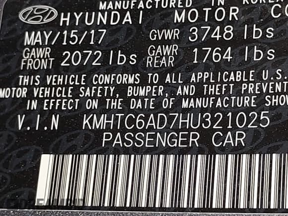 ✅ 2017 Hyundai Veloster • VIN: KMHTC6AD7HU321025 • Lot: 41432334. Wystawiony na IAAI z przebiegiem 88 647 mil. Bezpłatny archiwum sprzedaży aukcyjnych z USA i szczegółowy raport historii pojazdu na DreamBid. Zdjęcie 9.