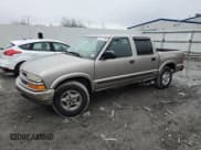 ✅ 2004 Chevrolet S-10 LS • VIN: 1GCDT13X74K127507 • Лот: 47871195. Опубликован ранее на Copart с пробегом 127 918 миль. Бесплатный доступ к архиву аукционных продаж из США и подробный отчёт об истории автомобиля на DreamBid. Изображение 1.