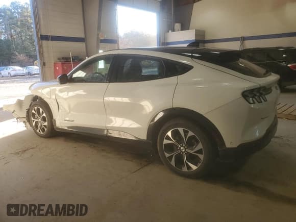 ✅ 2023 Ford Mustang Mach-E Premium • VIN: 3FMTK3SU3PMA03325 • Lot: 90710425. Listed on Copart with 21,194 mi. Free auction sales archive from the USA and detailed vehicle history report at DreamBid. Image 2.