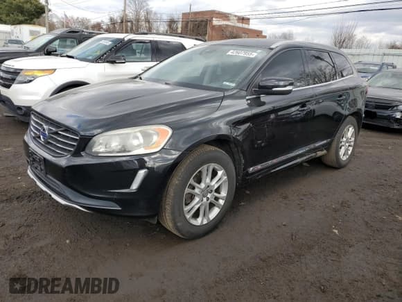 ✅ 2014 Volvo XC60 3.2L • VIN: YV4940DZ8E2511937 • Лот: 42607955. Опубликован ранее на Copart с пробегом 132 125 миль. Бесплатный доступ к архиву аукционных продаж из США и подробный отчёт об истории автомобиля на DreamBid. Изображение 1.