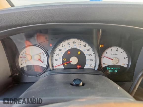 ✅ 2007 Dodge Durango SXT • VIN: 1D8HD38P27F573551 • Lot: 69414025. Listed on Copart with 284,122 mi. Free auction sales archive from the USA and detailed vehicle history report at DreamBid. Image 9.