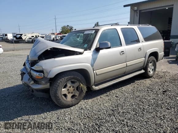 ✅ 2005 Chevrolet Suburban Z71 • VIN: 3GNFK16Z25G283303 • Лот: 81325185. Опубликован ранее на Copart с пробегом Не указан. Бесплатный доступ к архиву аукционных продаж из США и подробный отчёт об истории автомобиля на DreamBid. Изображение 1.