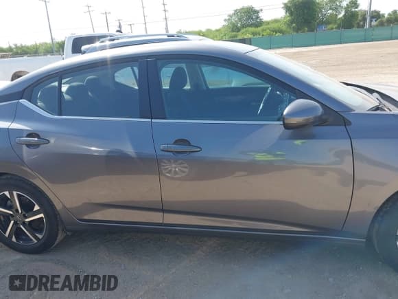 ✅ 2024 Nissan Sentra SV • VIN: 3N1AB8CV6RY348881 • Lot: 42201886. Listed on IAAI with 14,216 mi. Free auction sales archive from the USA and detailed vehicle history report at DreamBid. Image 13.