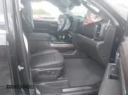 ✅ 2024 GMC Sierra 1500 SLT • VIN: 3GTUUDE88RG260117 • Лот: 42828038. Опубликован ранее на IAAI с пробегом Не указан. Бесплатный доступ к архиву аукционных продаж из США и подробный отчёт об истории автомобиля на DreamBid. Изображение 5.