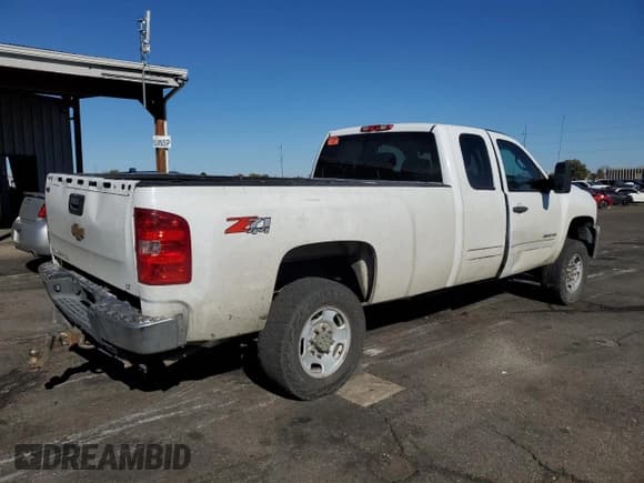 ✅ 2013 Chevrolet Silverado 2500HD LT • VIN: 1GC2KXCG8DZ333326 • Lot: 90484605. Wystawiony na Copart z przebiegiem 334 549 mil. Bezpłatny archiwum sprzedaży aukcyjnych z USA i szczegółowy raport historii pojazdu na DreamBid. Zdjęcie 3.