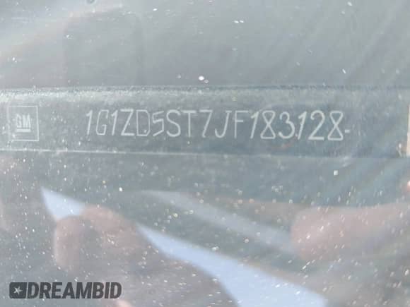 2018 Chevrolet Malibu LT z VIN 1G1ZD5ST7JF183128, wystawiony jako IAAI lot #42891573 z przebiegiem 137 547 mil mil oraz . Historia ofert i sprzedaży dostępna na DreamBid. Obrazek 9.