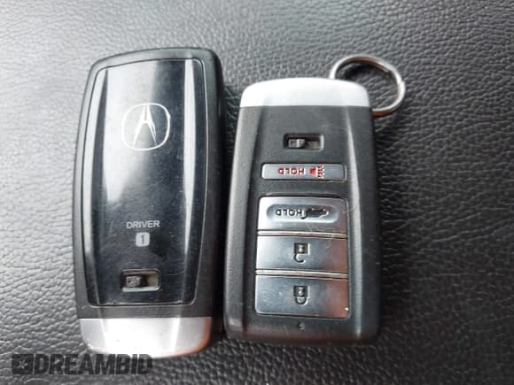 ✅ 2016 Acura RDX Advance • VIN: 5J8TB4H76GL011224 • Лот: 42063050. Опубликован ранее на IAAI с пробегом 81 417 миль. Бесплатный доступ к архиву аукционных продаж из США и подробный отчёт об истории автомобиля на DreamBid. Изображение 11.