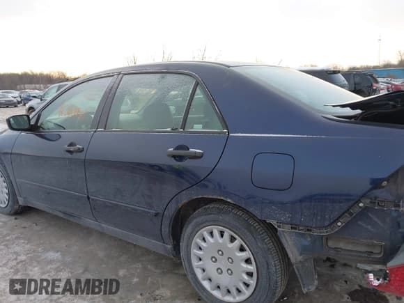 ✅ 2007 Honda Accord VP • VIN: 1HGCM55127A019669 • Lot: 41381981. Wystawiony na IAAI z przebiegiem 174 245 mil. Bezpłatny archiwum sprzedaży aukcyjnych z USA i szczegółowy raport historii pojazdu na DreamBid. Zdjęcie 14.