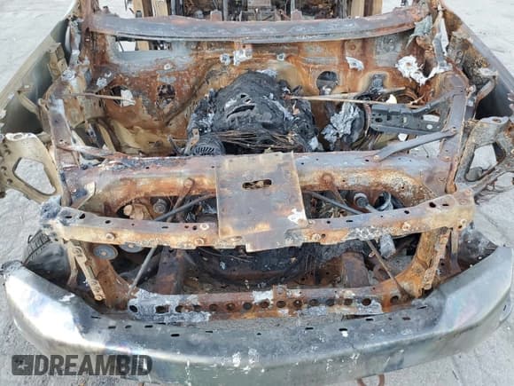 ✅ 2020 Chevrolet Silverado 1500 LT • VIN: 1GCRYDED6LZ125636 • Lot: 81939414. Wystawiony na Copart z przebiegiem Nie podano. Bezpłatny archiwum sprzedaży aukcyjnych z USA i szczegółowy raport historii pojazdu na DreamBid. Zdjęcie 11.