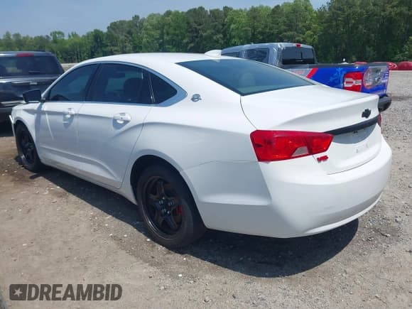 ✅ 2018 Chevrolet Impala LS • VIN: 1G11X5S34JU139233 • Лот: 42129522. Опубликован ранее на IAAI с пробегом 134 223 миль. Бесплатный доступ к архиву аукционных продаж из США и подробный отчёт об истории автомобиля на DreamBid. Изображение 3.