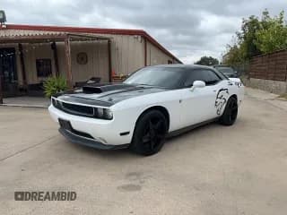 ✅ 2011 Dodge Challenger R/T • VIN: 2B3CJ5DT1BH604345 • Lot: 89437505. Wystawiony na Copart z przebiegiem 154 384 mil. Bezpłatny archiwum sprzedaży aukcyjnych z USA i szczegółowy raport historii pojazdu na DreamBid. Zdjęcie 2.