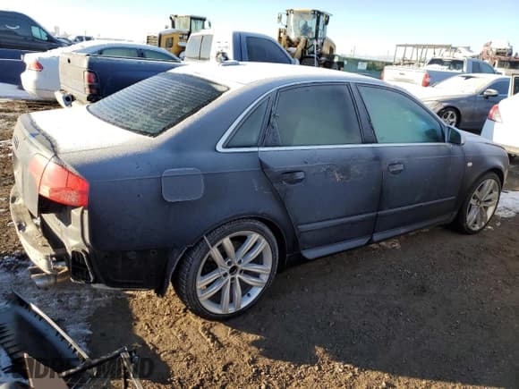 ✅ 2005 Audi S4 • VIN: WAUGL78E05A532118 • Lot: 87501375. Wystawiony na Copart z przebiegiem 150 526 mil. Bezpłatny archiwum sprzedaży aukcyjnych z USA i szczegółowy raport historii pojazdu na DreamBid. Zdjęcie 3.
