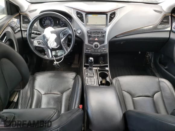 ✅ 2016 Hyundai Azera • VIN: KMHFG4JG2GA568792 • Лот: 52696315. Опубликован ранее на Copart с пробегом 159 112 миль. Бесплатный доступ к архиву аукционных продаж из США и подробный отчёт об истории автомобиля на DreamBid. Изображение 8.