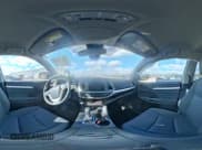 ✅ 2019 Toyota Highlander LE • VIN: 5TDZZRFH8KS325347 • Lot: 43575423. Listed on IAAI with 46,879 mi. Free auction sales archive from the USA and detailed vehicle history report at DreamBid. Image 18.