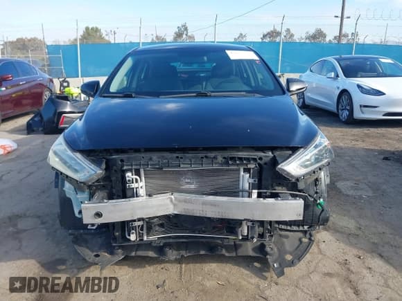 ✅ 2017 Hyundai Ioniq SEL • VIN: KMHC75LC5HU018957 • Lot: 41814311. Wystawiony na IAAI z przebiegiem 110 343 mil. Bezpłatny archiwum sprzedaży aukcyjnych z USA i szczegółowy raport historii pojazdu na DreamBid. Zdjęcie 13.