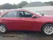 2015 Toyota Camry SE с VIN 4T1BF1FK2FU915676, выставлен на аукционе IAAI как лот 43382844 с пробегом 123 734 миль миль и . История ставок и продаж доступна на DreamBid. Изображение 13.