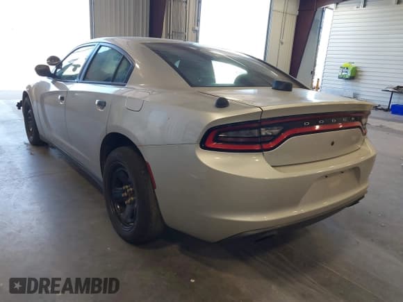 ✅ 2016 Dodge Charger Police • VIN: 2C3CDXKT7GH319536 • Лот: 43679083. Опубликован ранее на IAAI с пробегом 114 665 миль. Бесплатный доступ к архиву аукционных продаж из США и подробный отчёт об истории автомобиля на DreamBid. Изображение 3.