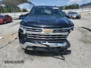 ✅ 2022 Chevrolet Silverado 1500 LTZ • VIN: 3GCUDGET6NG677610 • Lot: 69472375. Wystawiony na Copart z przebiegiem 36 697 mil. Bezpłatny archiwum sprzedaży aukcyjnych z USA i szczegółowy raport historii pojazdu na DreamBid. Zdjęcie 5.