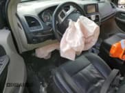 ✅ 2015 Chrysler Town & Country Touring L • VIN: 2C4RC1CG3FR728312 • Lot: 83452204. Wystawiony na Copart z przebiegiem 136 098 mil. Bezpłatny archiwum sprzedaży aukcyjnych z USA i szczegółowy raport historii pojazdu na DreamBid. Zdjęcie 8.