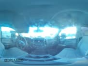 ✅ 2015 Chevrolet Silverado 2500HD • VIN: 1GB2KUEG3FZ536269 • Лот: 42026185. Опубликован ранее на Copart с пробегом 318 394 миль. Бесплатный доступ к архиву аукционных продаж из США и подробный отчёт об истории автомобиля на DreamBid. Изображение 14.