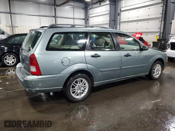✅ 2006 Ford Focus SE • VIN: 1FAFP36N26W108884 • Lot: 87014925. Wystawiony na Copart z przebiegiem 76 194 mil. Bezpłatny archiwum sprzedaży aukcyjnych z USA i szczegółowy raport historii pojazdu na DreamBid. Zdjęcie 3.