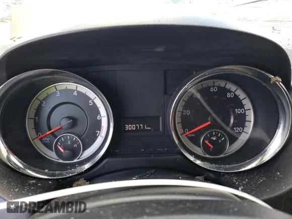 ✅ 2019 Dodge Grand Caravan SE • VIN: 2C7WDGBGXKR538539 • Lot: 64036325. Wystawiony na Copart z przebiegiem 300 771 mil. Bezpłatny archiwum sprzedaży aukcyjnych z USA i szczegółowy raport historii pojazdu na DreamBid. Zdjęcie 9.