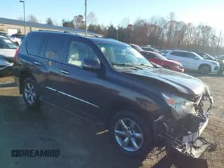 ✅ 2012 Lexus GX 460 Premium • VIN: JTJJM7FX9C5040118 • Lot: 43729255. Wystawiony na IAAI z przebiegiem 134 606 mil. Bezpłatny archiwum sprzedaży aukcyjnych z USA i szczegółowy raport historii pojazdu na DreamBid. Zdjęcie 1.