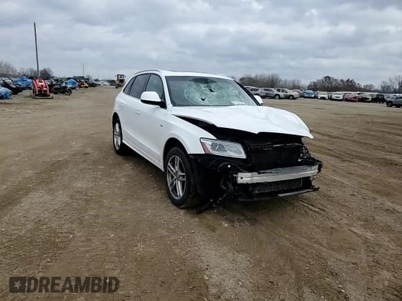 ✅ 2015 Audi Q5 Premium Plus • VIN: WA1DGAFP3FA116524 • Lot: 92847625. Wystawiony na Copart z przebiegiem 70 242 mil. Bezpłatny archiwum sprzedaży aukcyjnych z USA i szczegółowy raport historii pojazdu na DreamBid. Zdjęcie 15.