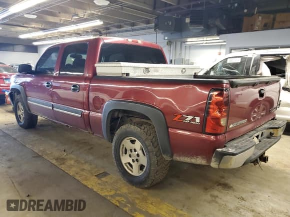 ✅ 2005 Chevrolet Silverado 1500 Z71 • VIN: 2GCEK13T251387996 • Лот: 60944563. Опубликован ранее на Copart с пробегом 301 554 миль. Бесплатный доступ к архиву аукционных продаж из США и подробный отчёт об истории автомобиля на DreamBid. Изображение 2.