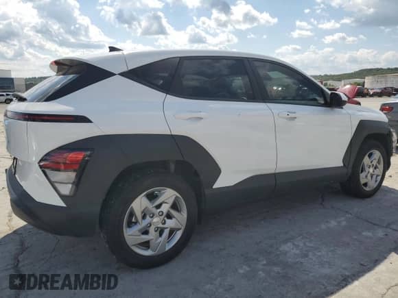 2024 Hyundai Kona SE с VIN KM8HA3AB3RU150462, выставлен на аукционе Copart как лот 83983255 с пробегом 19 395 миль миль и Списание • Salvage title. История ставок и продаж доступна на DreamBid. Изображение 3.