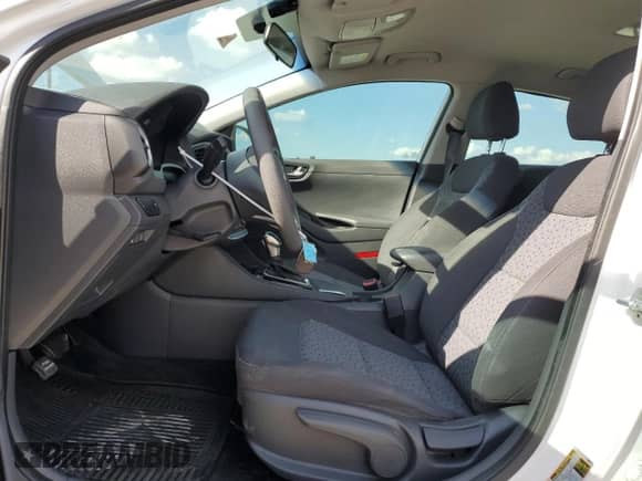 2018 Hyundai Ioniq Blue с VIN KMHC65LC1JU103321, выставлен на аукционе Copart как лот 78074774 с пробегом 170 782 миль миль и Чистый • Clean title. История ставок и продаж доступна на DreamBid. Изображение 7.